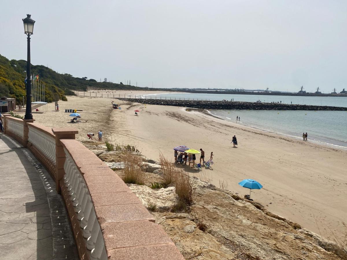 Apartamento A Unos Pasos De La Playa Rota Exterior foto